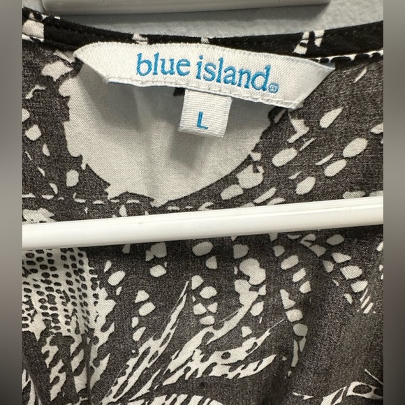 💝 Blue island swimsuit cover it’s gorgeous and stylish. - Picture 4 of 4